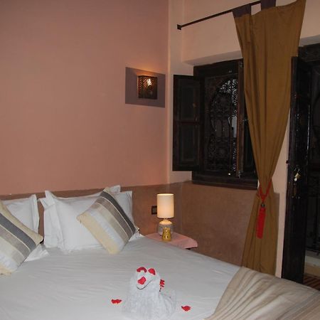 Riad Des Etoiles Marrakesch Zimmer foto