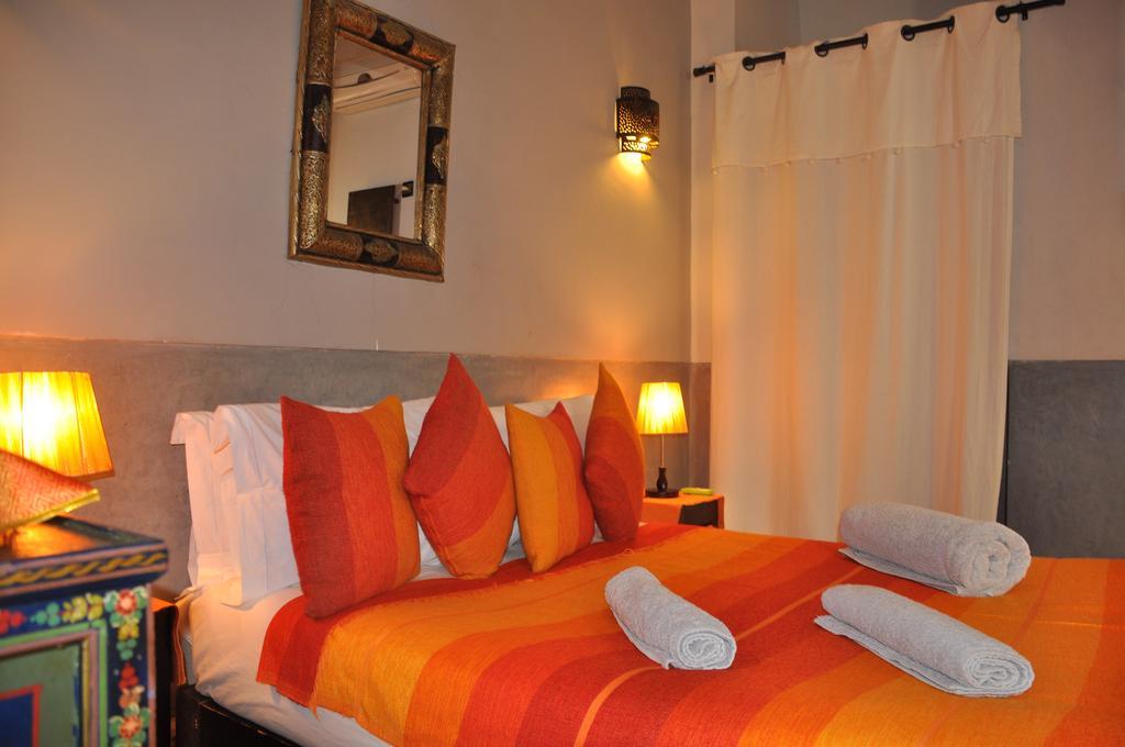 Riad Des Etoiles Marrakesch Zimmer foto